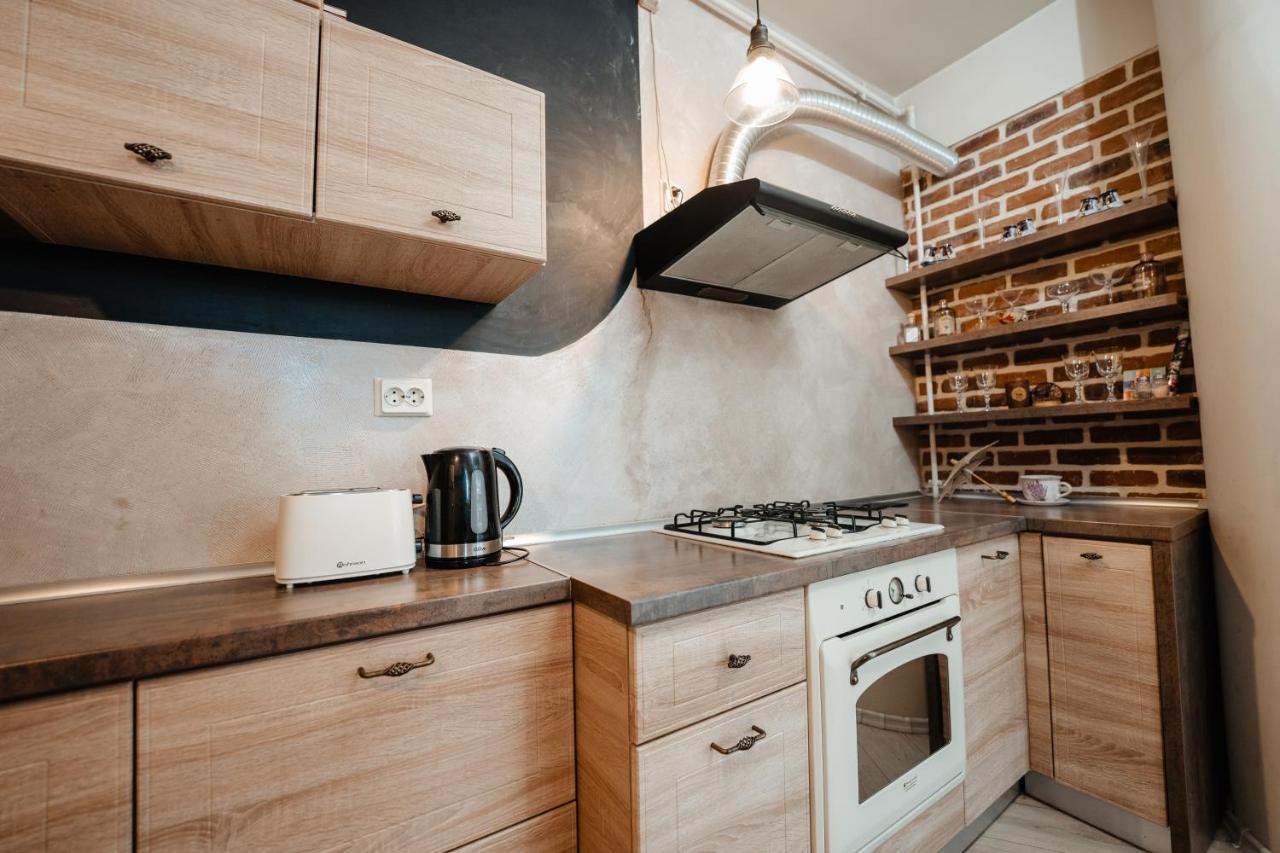 Bright And Cozy Design Apt With Office Cluj-Napoca Exterior photo
